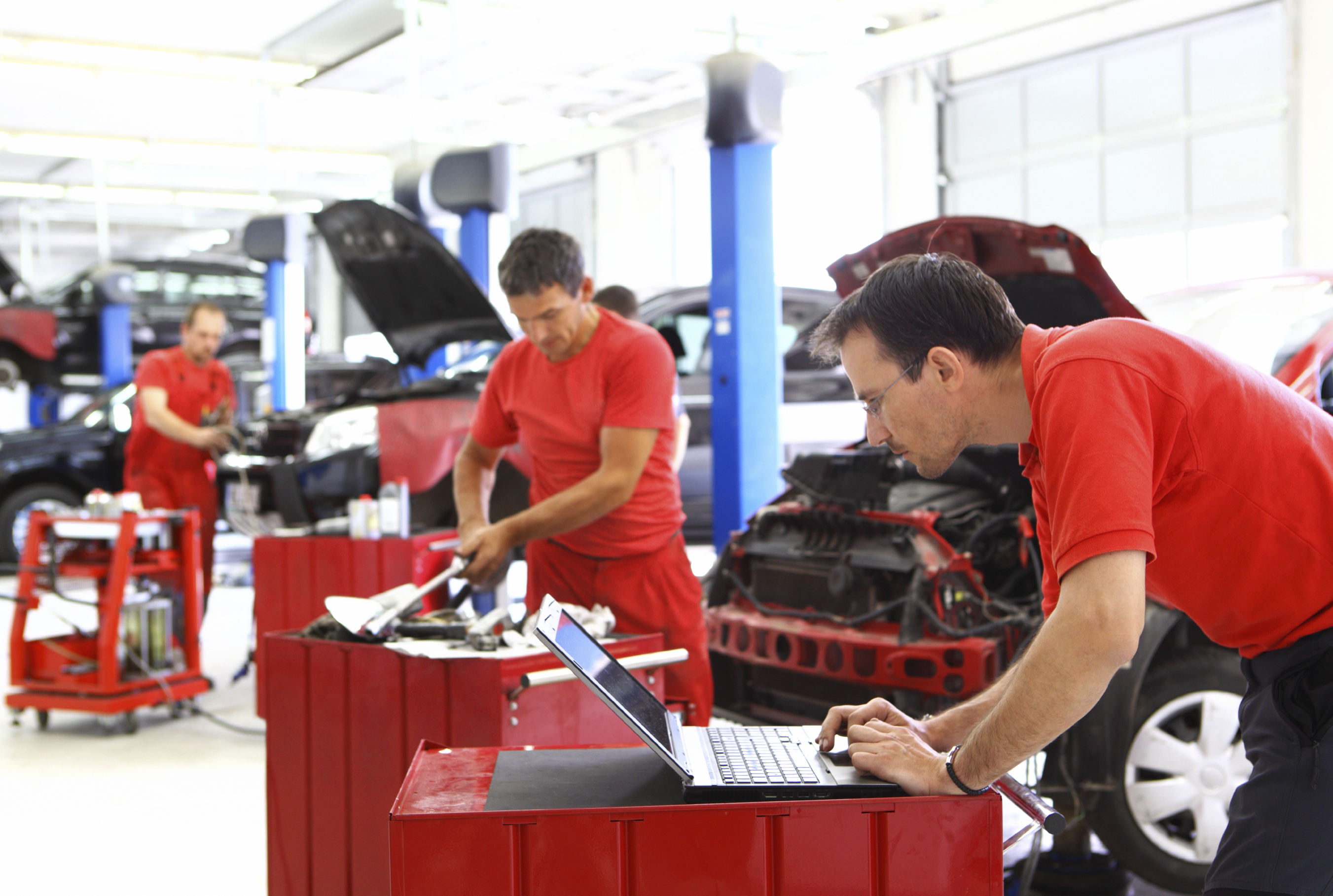 Save Your Tires and Fuel: Why TPMS Is More Than a Warning Lightc